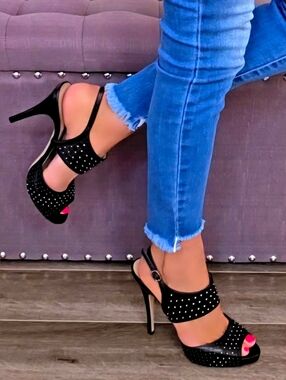 Authentic Valentino Garavani Black Leather Silver Studded Slingback High Heels